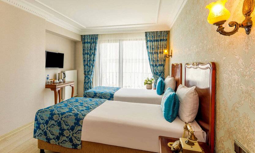 Rast Hotel