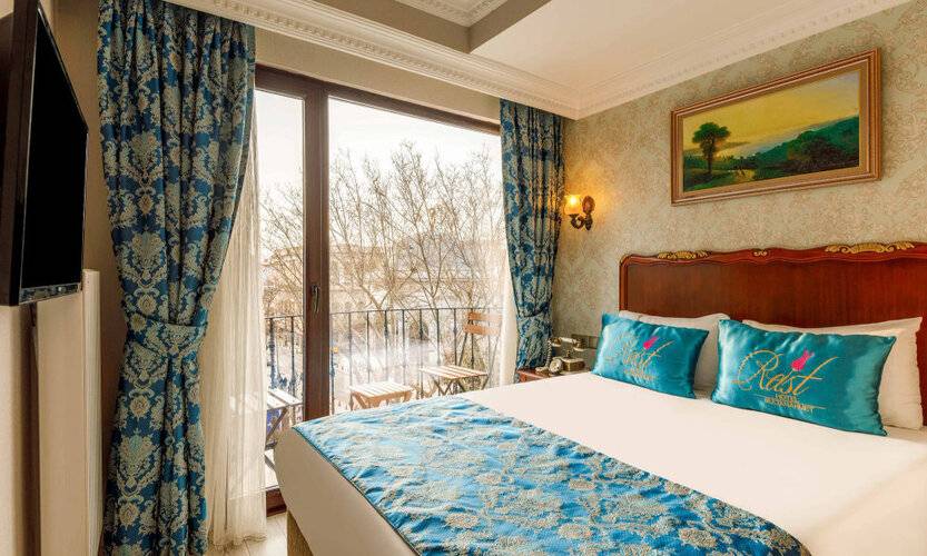 Rast Hotel