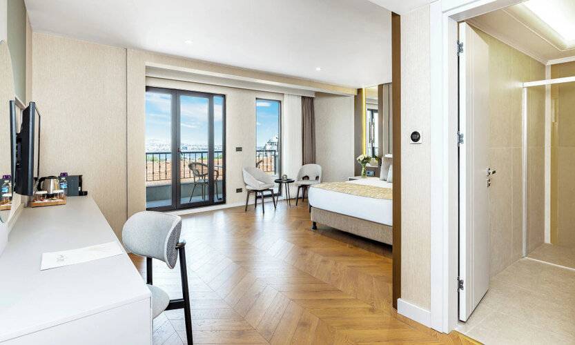 Rast Hotel