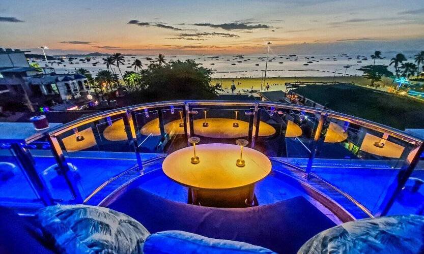 The Globe Hotel Bar And Restaurant