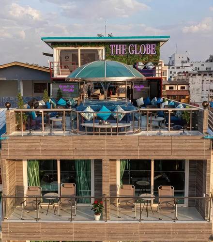 The Globe Hotel Bar And Restaurant