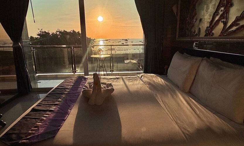 The Globe Hotel Bar And Restaurant