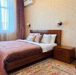 $item['hotel']['name']