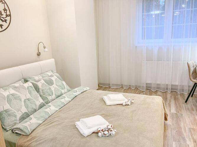 Sun City Apartments (Сан Сити Апартментс) На Улице Ленина 6