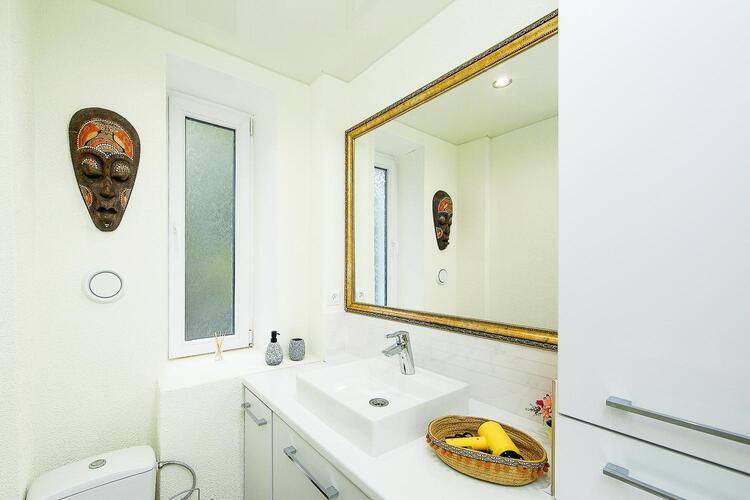 Апартаменты На Улице Госпитальная 7