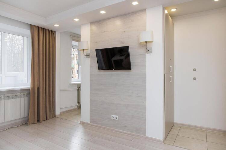 Посутки В Калининграде На Улице Репина