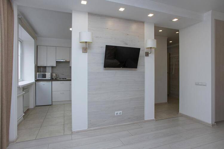 Посутки В Калининграде На Улице Репина