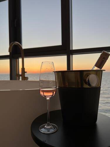 Eleven Baltic (Элевен Балтик) На Улице Пугачева