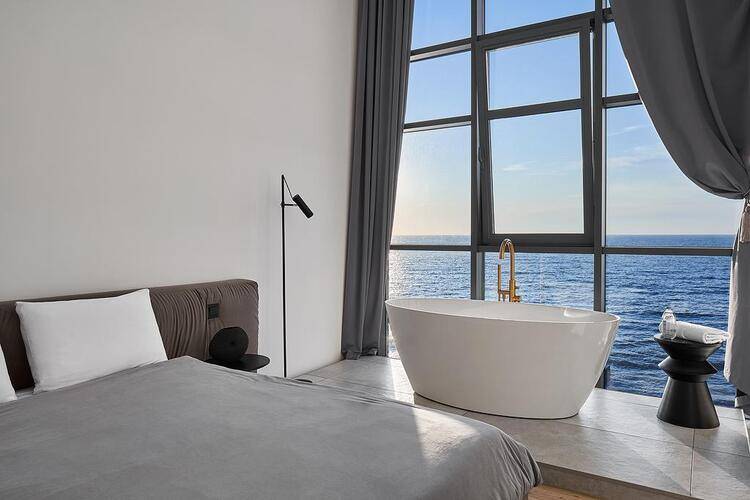 Eleven Baltic (Элевен Балтик) На Улице Пугачева