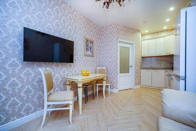 Апартаменты В Жк Крымский Гости-24
