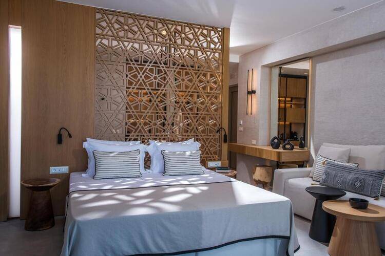 Niriides Palace Hotel
