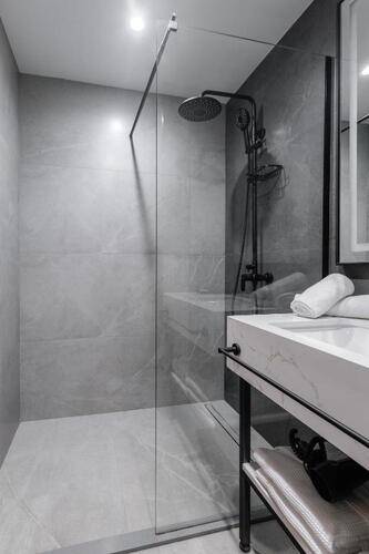 Piazza Epigraph Hotel
