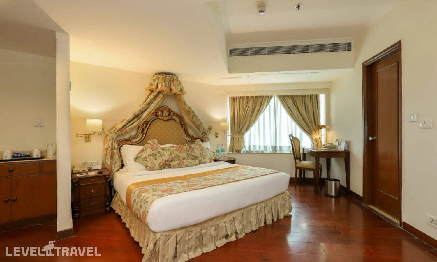 фотографии отеля The Royal Plaza в Индия(Нью-Дели) - фото №14