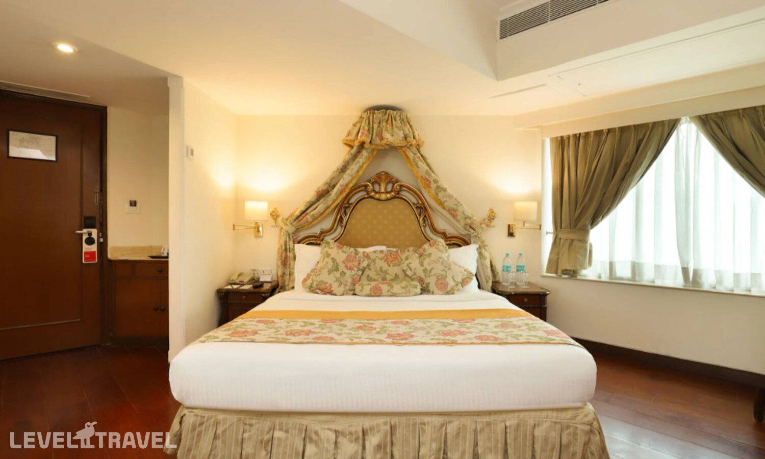 фотографии отеля The Royal Plaza в Индия(Нью-Дели) - фото №20