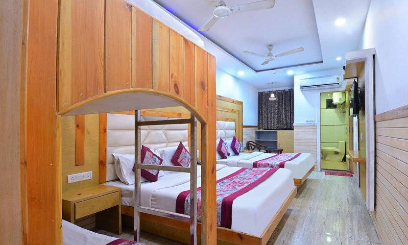 Hotel Glow Inn