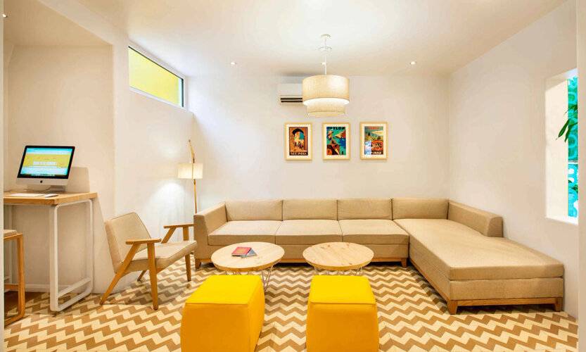 Bloomrooms @ Janpath