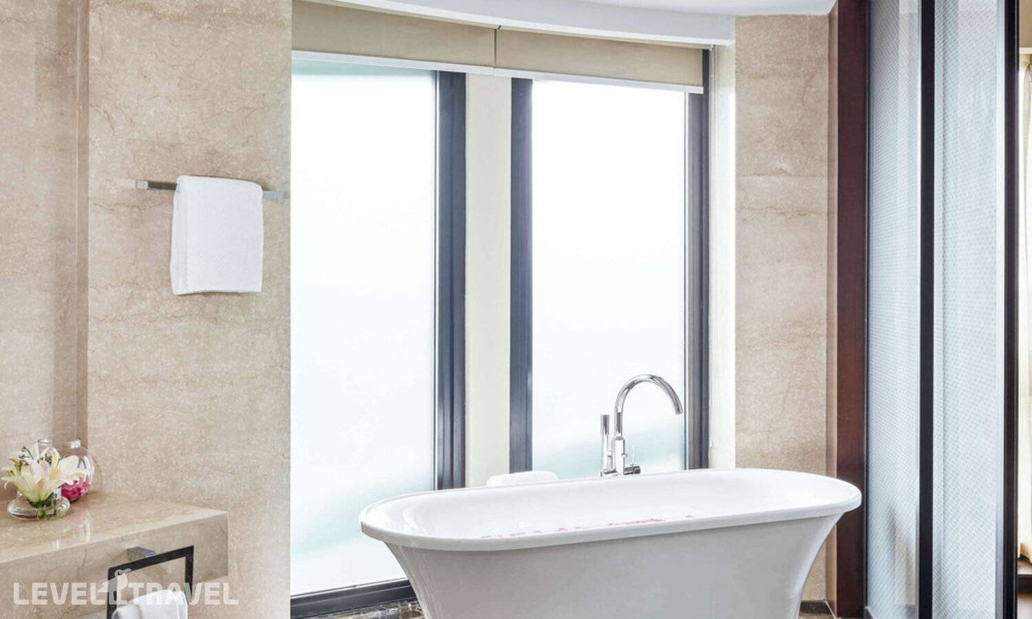 фотографии отеля Pullman New Delhi Aerocity- International Airport в Индия(Нью-Дели) - фото №31