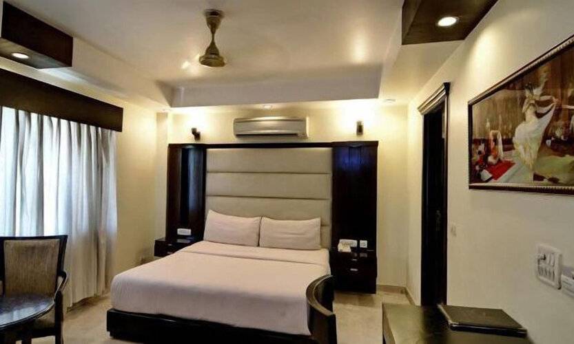 Hotel Meridian Plaza