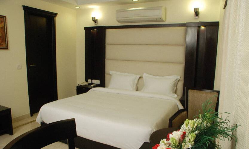Hotel Meridian Plaza