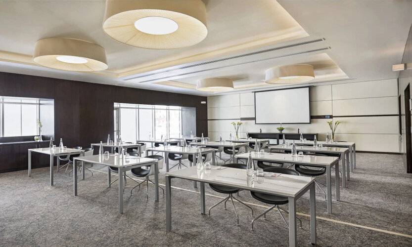 Hyatt Place Dubai Al Rigga Residences