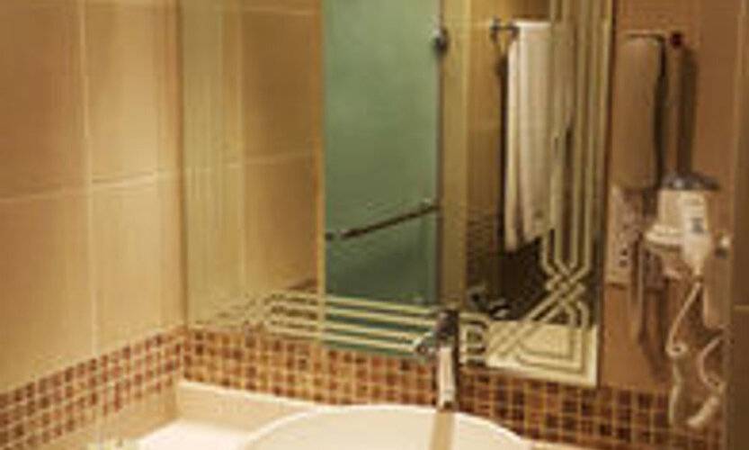 Al Buraq Hotel