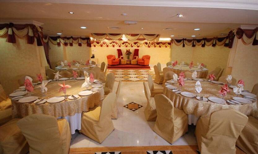 Al Bustan Hotel