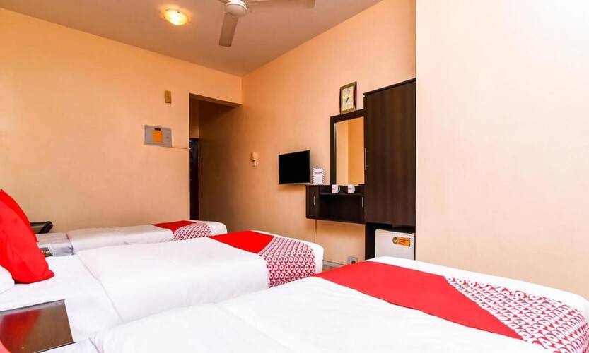 Melody Queen Hotel