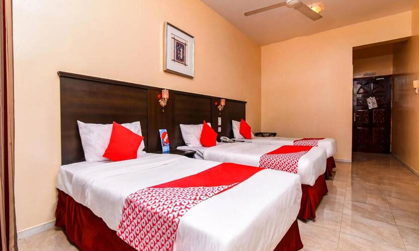 Melody Queen Hotel