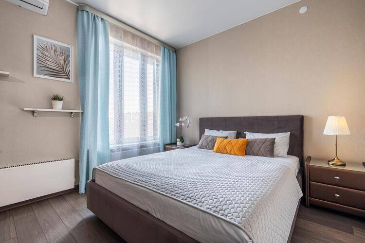 Krasroom (Красрум) На Улице Алексеева
