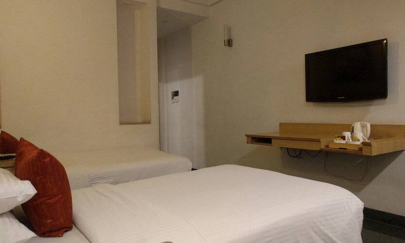 Lemon Tree Hotel, Udyog Vihar, Gurugram