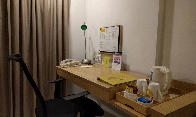 Lemon Tree Hotel, Udyog Vihar, Gurugram