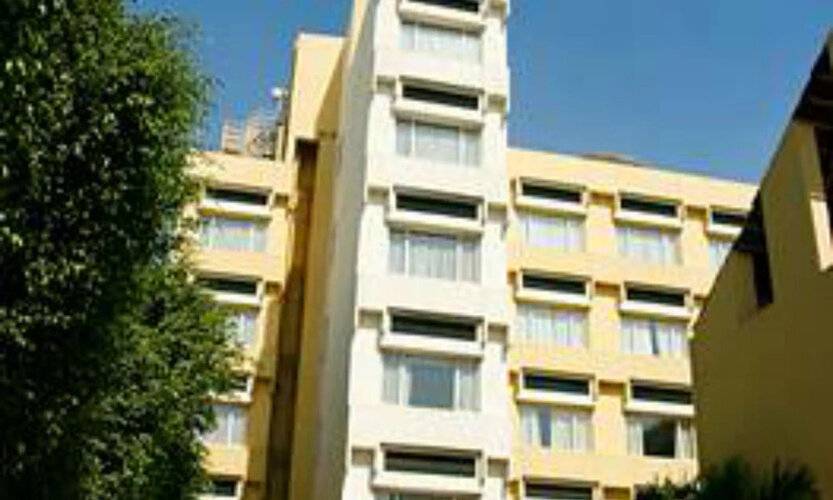 Lemon Tree Hotel, Udyog Vihar, Gurugram