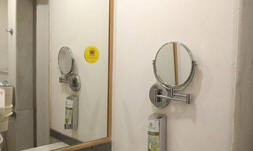 Lemon Tree Hotel, Udyog Vihar, Gurugram