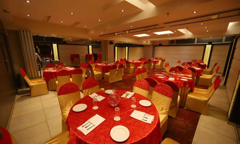 Hotel Amrapali Grand