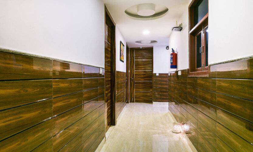 Hotel Pearl At International Airport Delhi