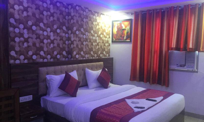 Hotel Pearl At International Airport Delhi