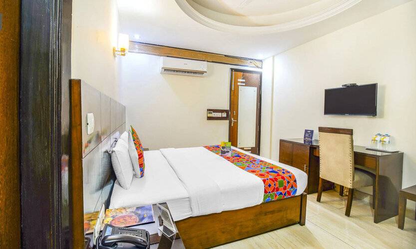 Fabhotel Marble Arch Karol Bagh