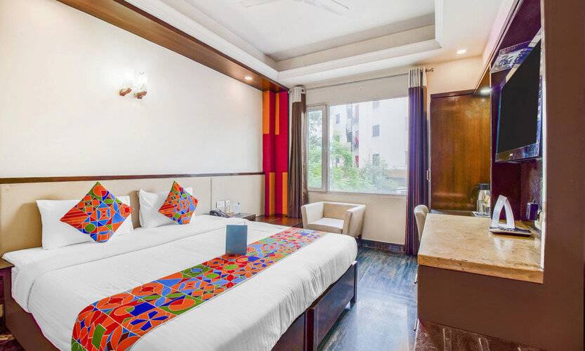 Fabhotel Marble Arch Karol Bagh