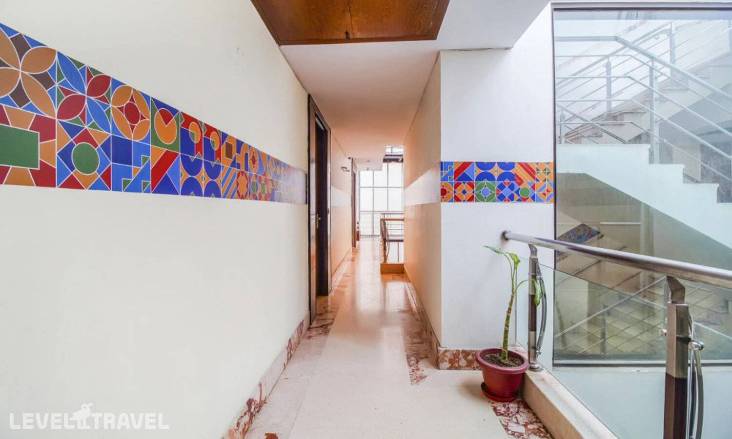 фотографии отеля Fabhotel Marble Arch Karol Bagh в Индия(Нью-Дели) - фото №24