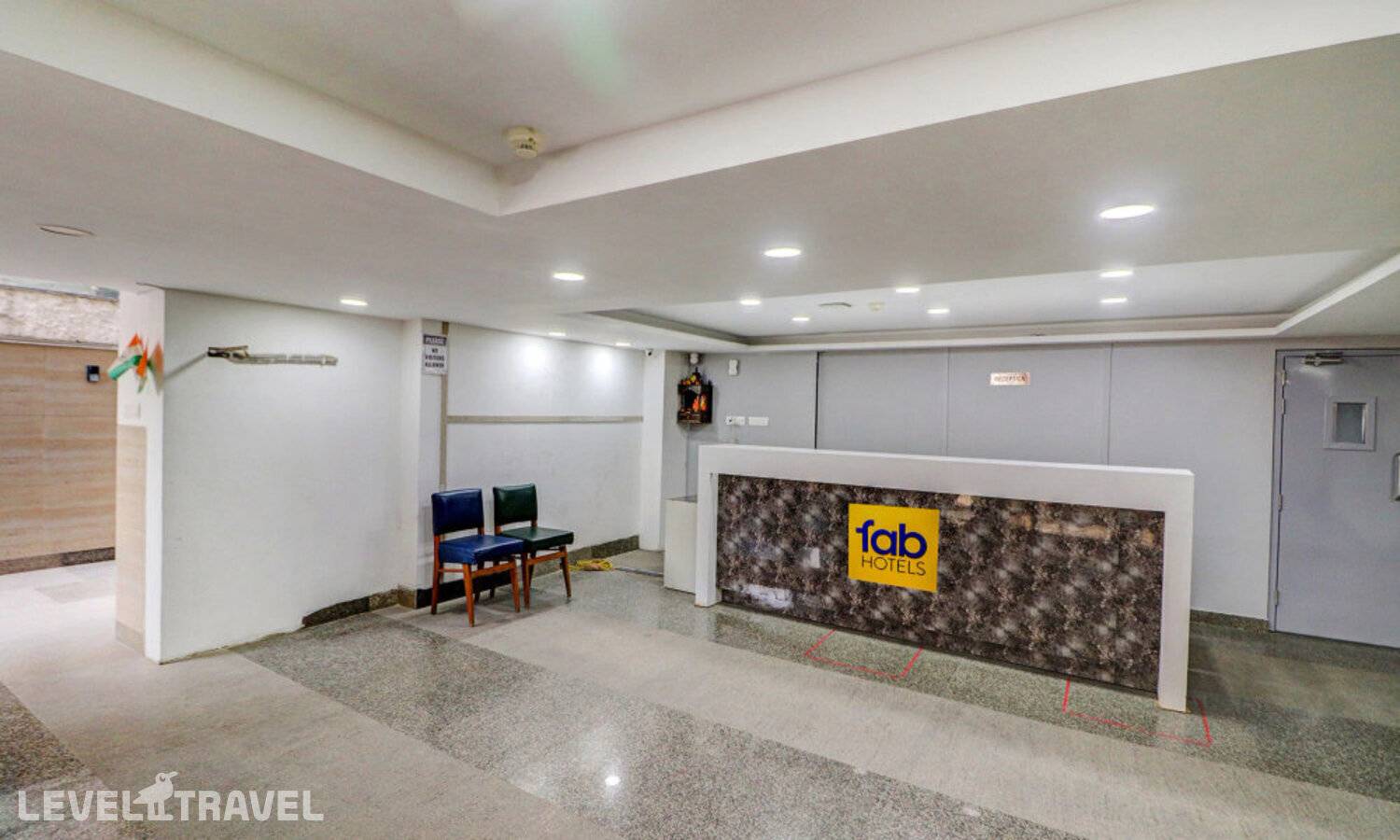 фотографии отеля Fabhotel F9 Kirti Nagar в Индия(Нью-Дели) - фото №15