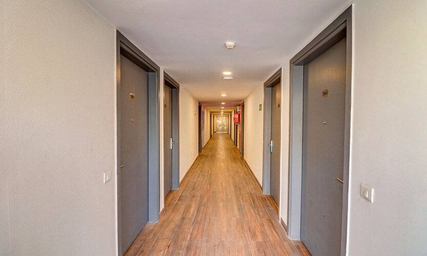 Fabhotel F9 Kirti Nagar