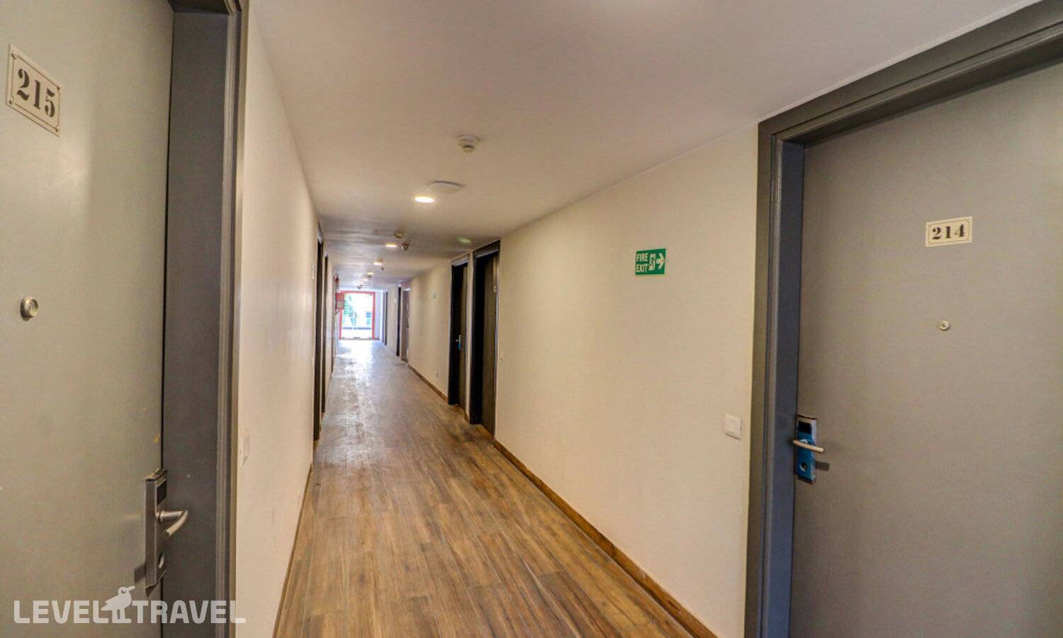 фотографии отеля Fabhotel F9 Kirti Nagar в Индия(Нью-Дели) - фото №9