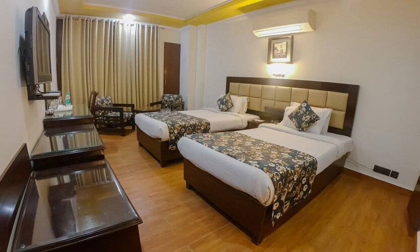 Hotel Kastor International