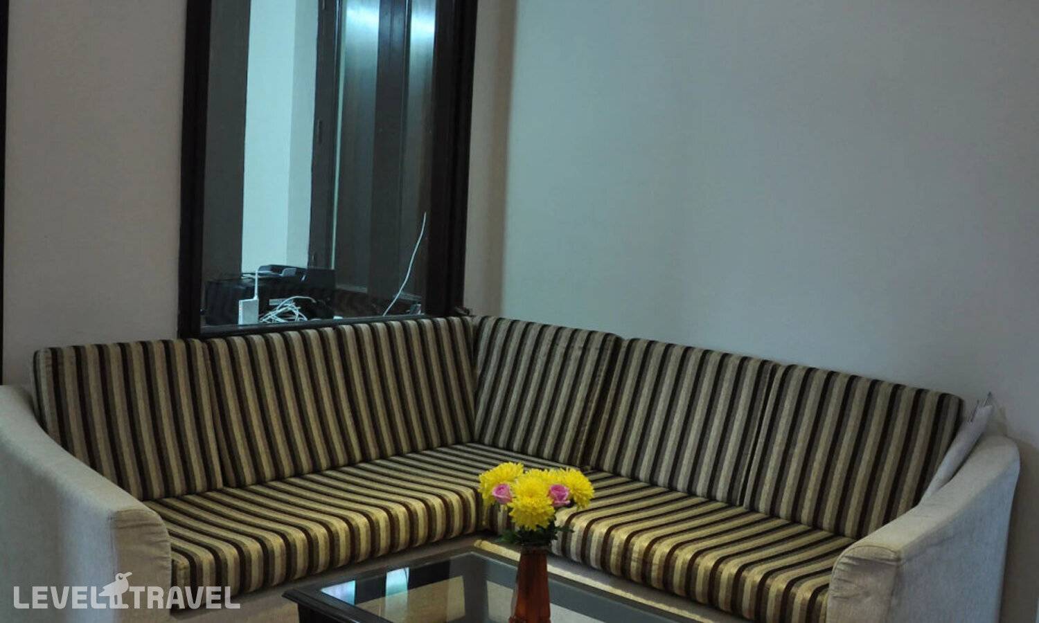 фотографии отеля Golden Palm Suites в Индия(Нью-Дели) - фото №5