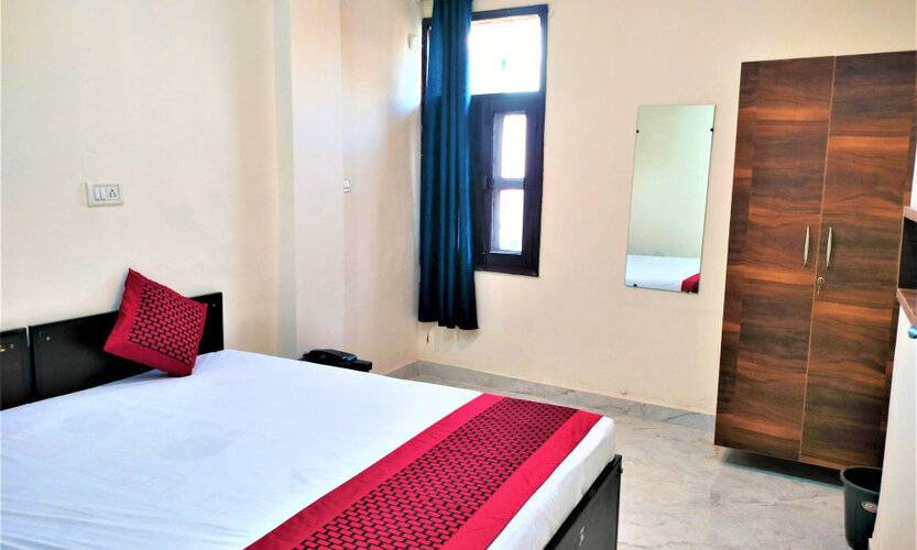 Comfort Inn Hotel, New Delhi Mayur Vihar Noida