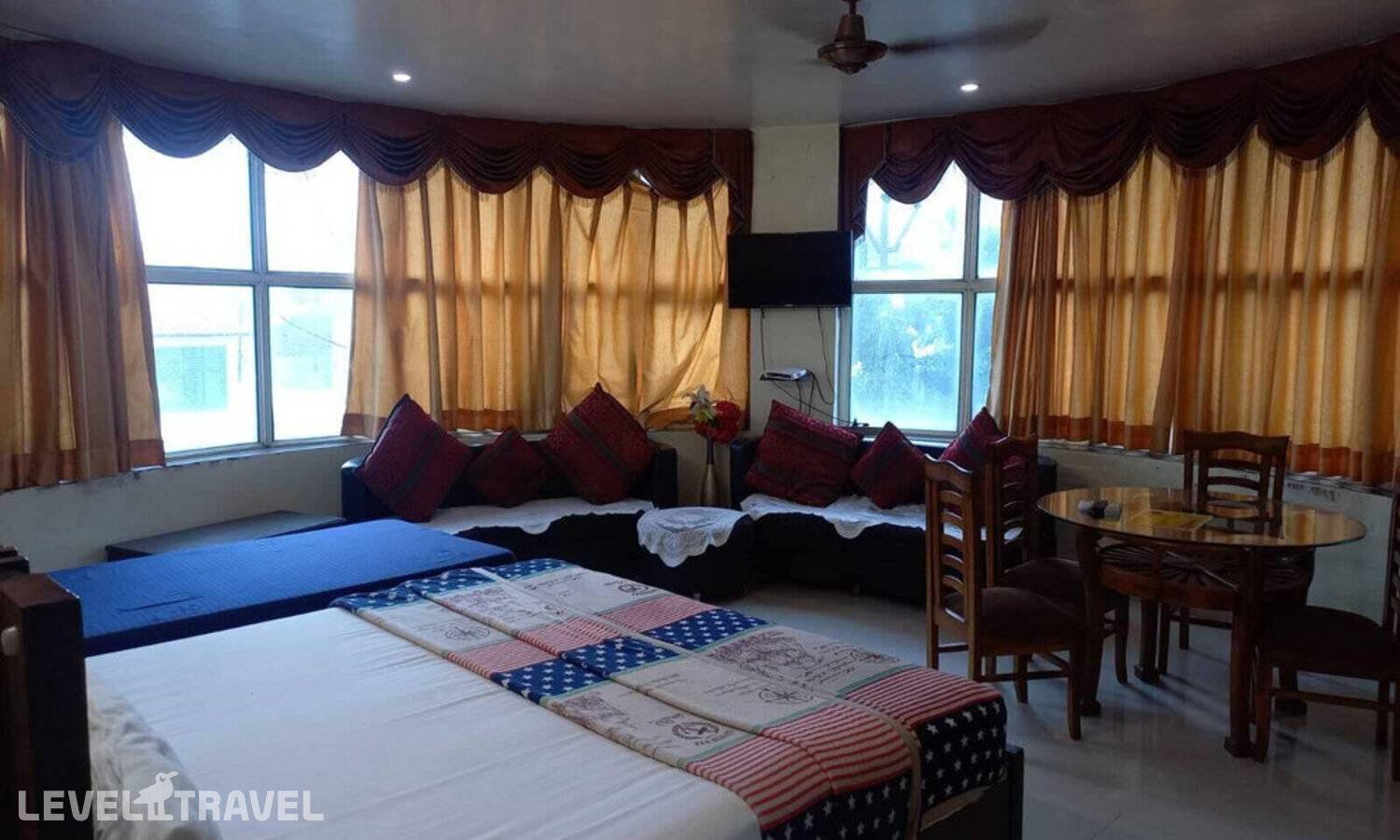 фотографии отеля Hotel Vrinda Palace в Индия(Вриндаван) - фото №42