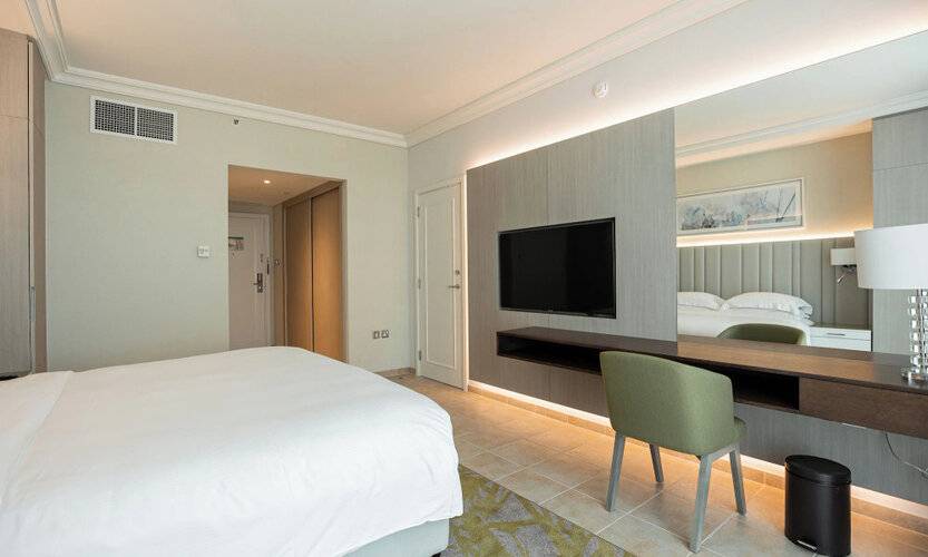 Beach Rotana – All Suites