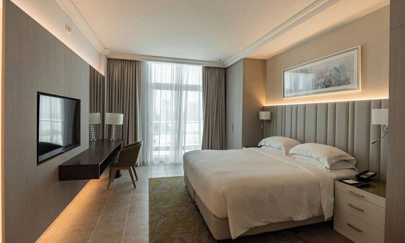 Beach Rotana – All Suites