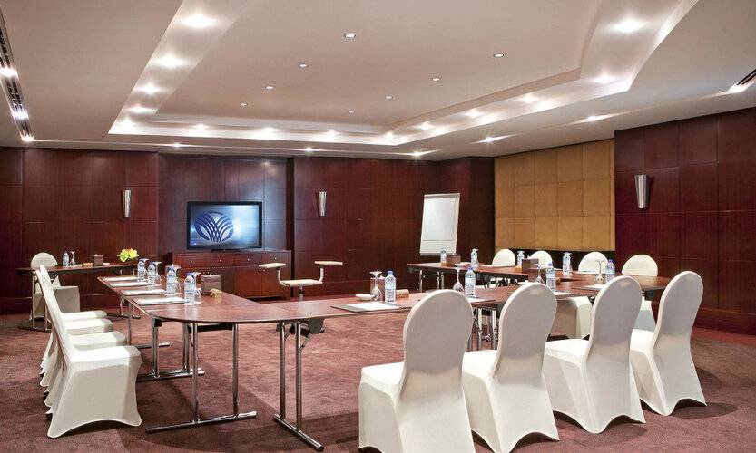 Beach Rotana – All Suites