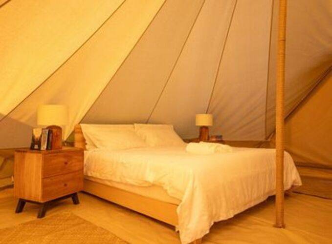 The Maverick Surf & Dive Lodge Guesthouse